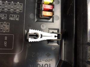 ヒューズ用工具