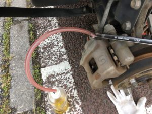 ブレーキフルード交換